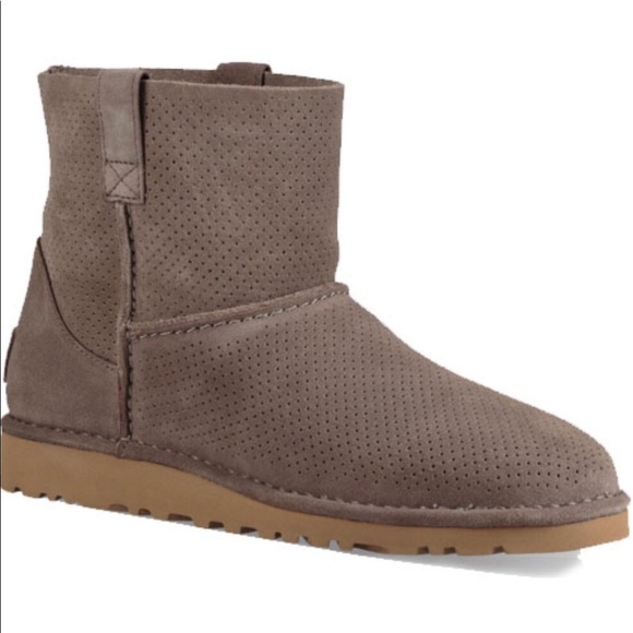 UGG Women's Classic Unlined Mini Perf Boot | Mole | Size: 6 | Like NEW condition - Picture 5 of 5